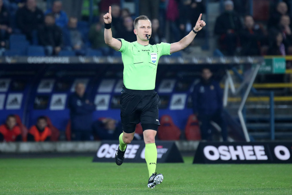 Dealing With Your Inner Critic When Out in The Middle